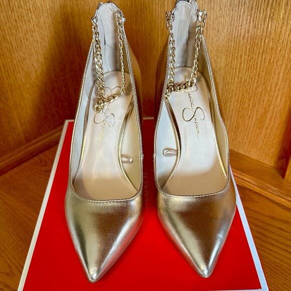 Jessica Simpson gold tone shoes in size 9 1/2 - Picture 1 of 5